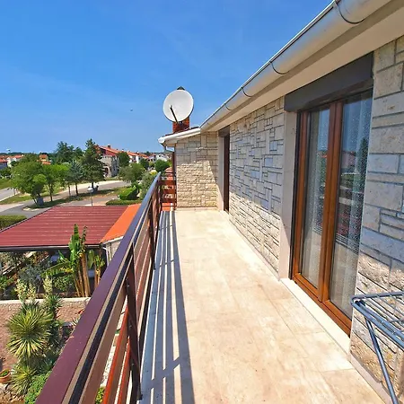 Apartamento Aparments David 1376