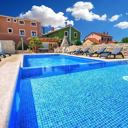 Aparments David 1376 Apartamento *