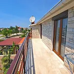 شقة Aparments David 1376